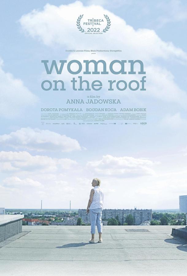 Женщина на крыше